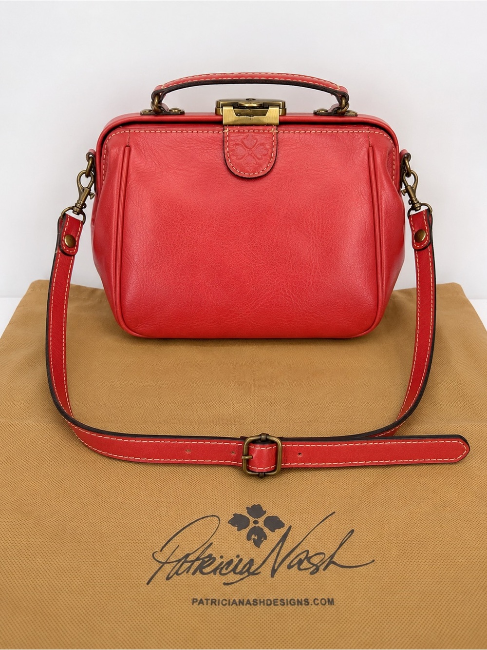 Patricia Nash Leather TopHandle Crossbody Handbag Satchel doctor inspire summer